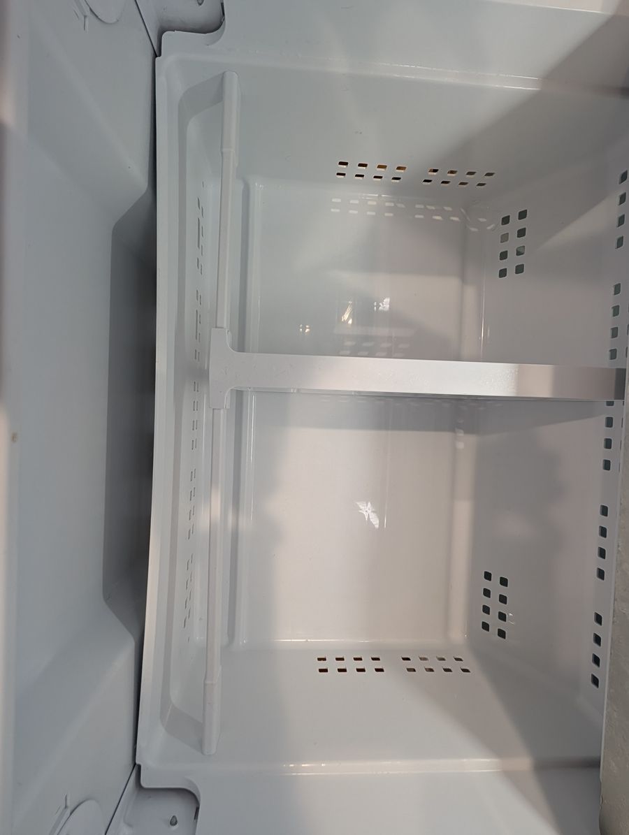 Clean refrigerator drawer